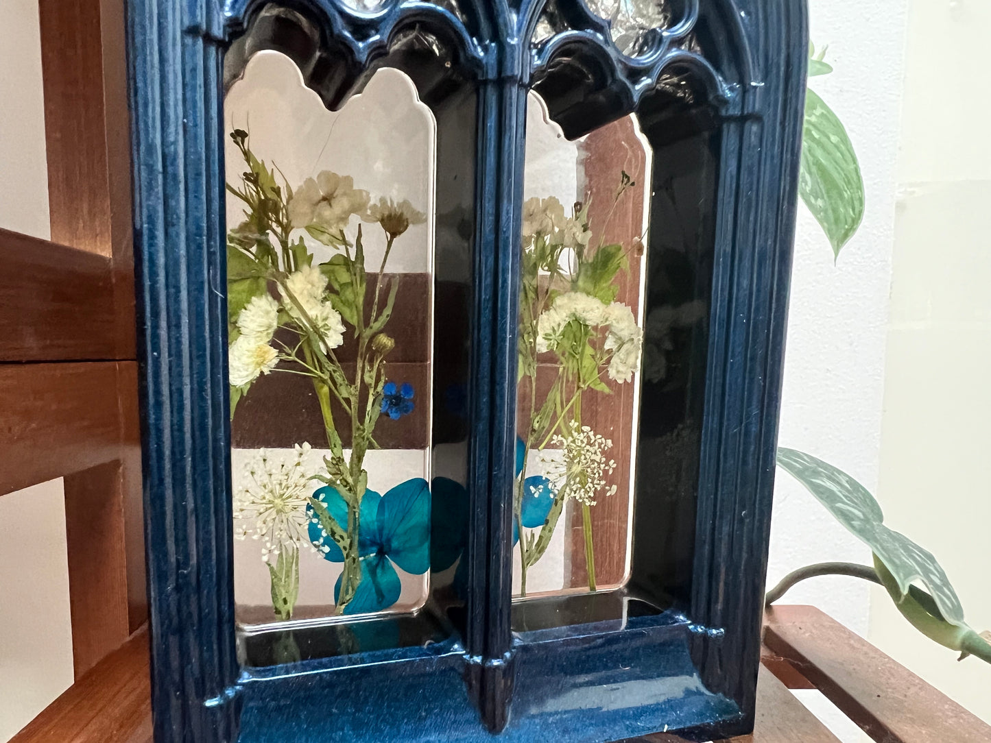Cathedral Window Mini Shelf - Navy and Silver with Blue and White Florals