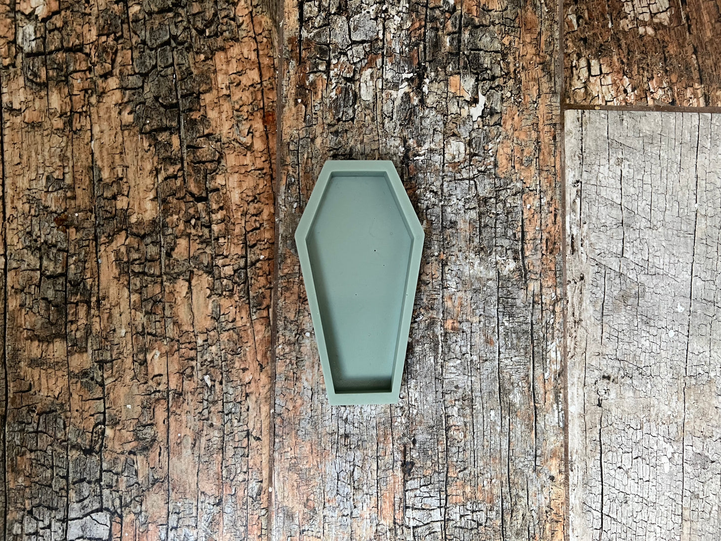 Itty-Bitty Coffin Tray