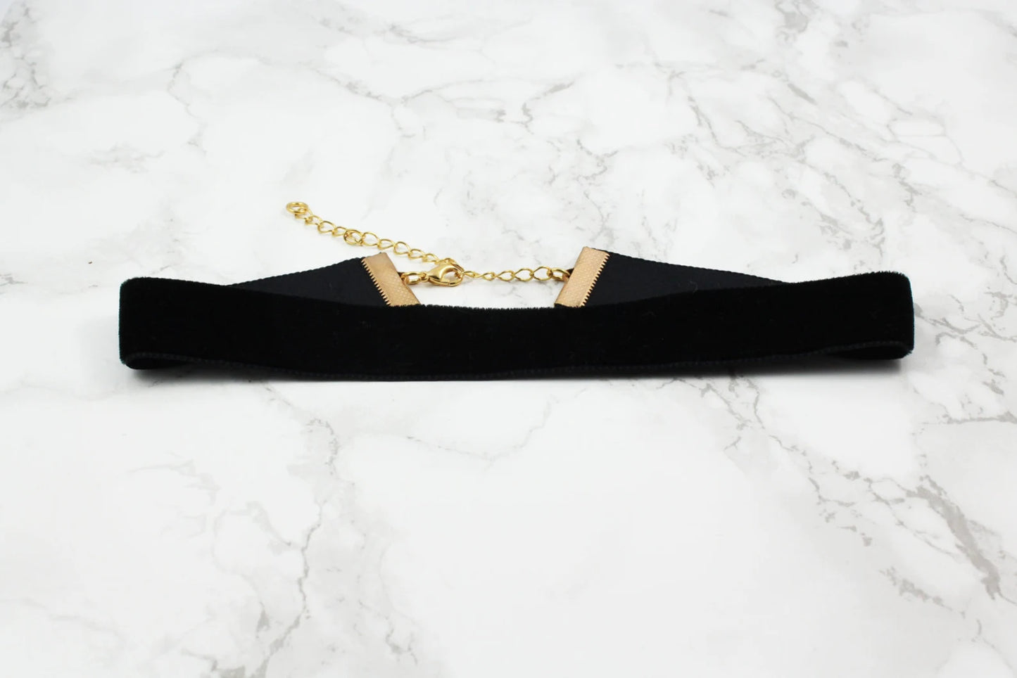 90s Wide Choker in Black