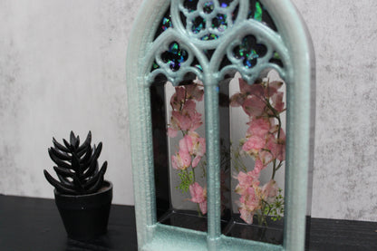 Cathedral Window Mini Shelf - Ghost Green and Black with Pink Florals