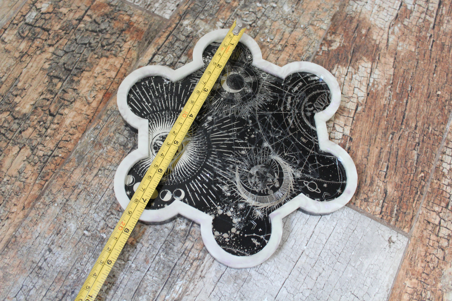 Metatron's Cube Resin Tray - Black and White with Silver Celestial Background